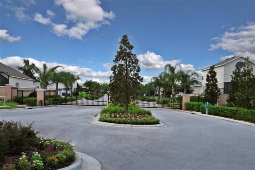 Disney Fan Condo-Renovated 2024 Kissimmee Luaran gambar
